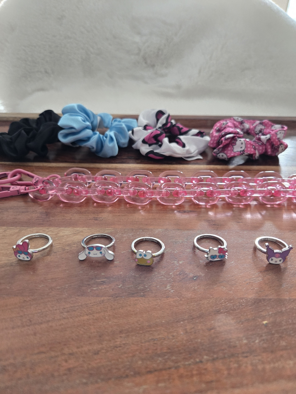 Hello Kitty Kids Pink Clear Chain Necklace with Character Rings and Scrunchies
